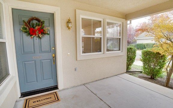 3rd image of 2420 Serenata Ct