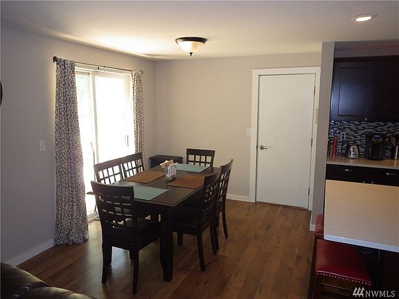 5th image of 17317 435th Ave SE