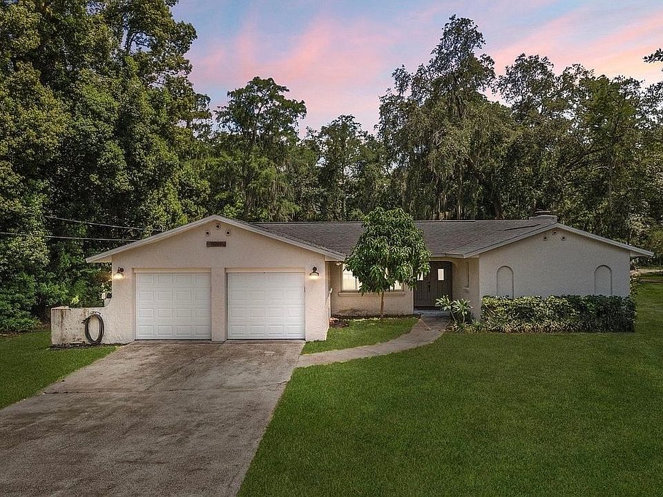 1st image of 9781 Lake Georgia Dr
