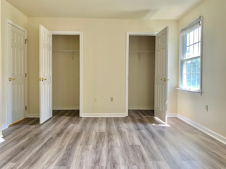 4069 Darius Dr — Photo 20