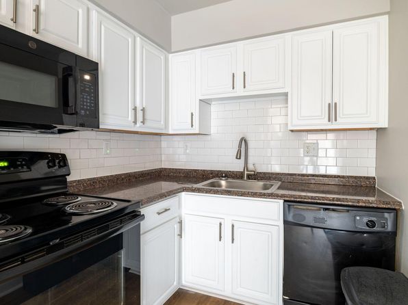 Oakmont Flats Apartments | 15 Montgomery Way, Amelia, OH