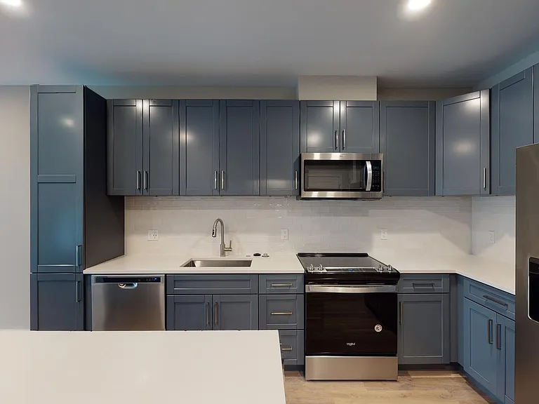 The George Apartments — Photo 62