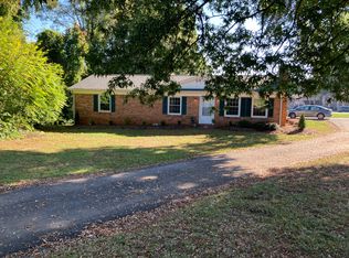 1340 5th St NE, Hickory, NC 28601