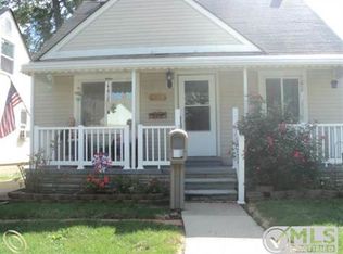 13525 Kerr St, Southgate, MI 48195