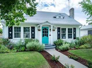 2136 N Thorne Ave, Fresno, CA 93704