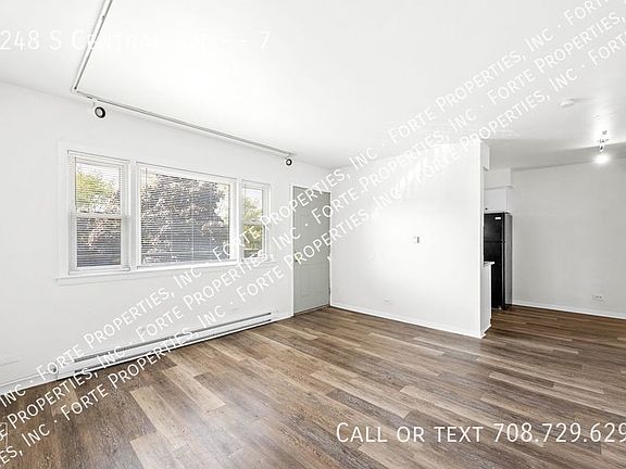 3rd image of 1248 S Central Ave APT 7