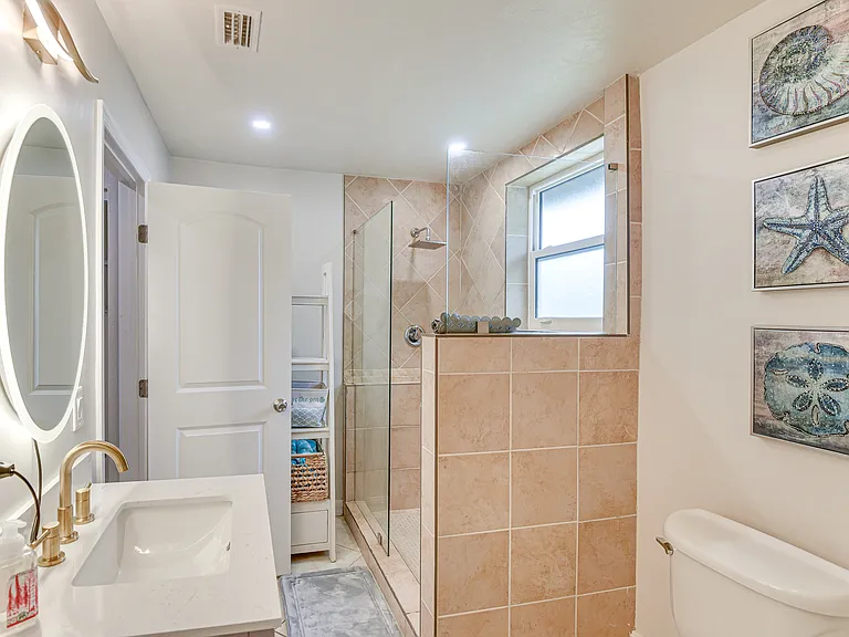572 Magnolia Ave — Photo 10