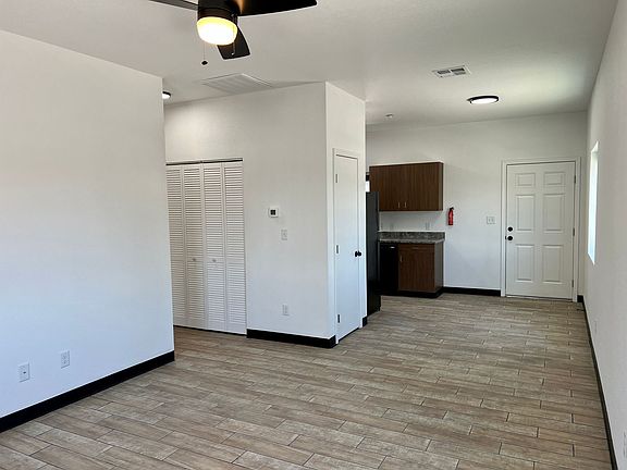 5th image of 578 S 1st Ave Unit A