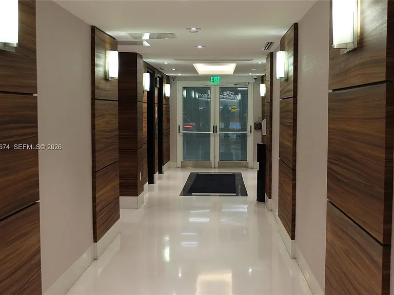 650 West Ave #810 — Photo 6