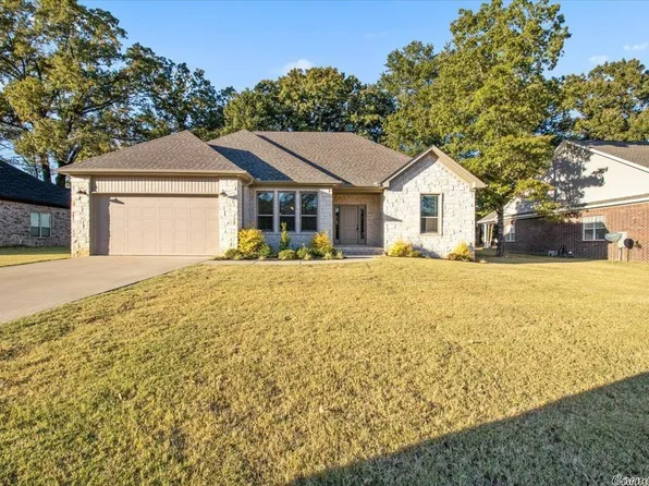 126 Hayden Dr, Beebe, AR 72012