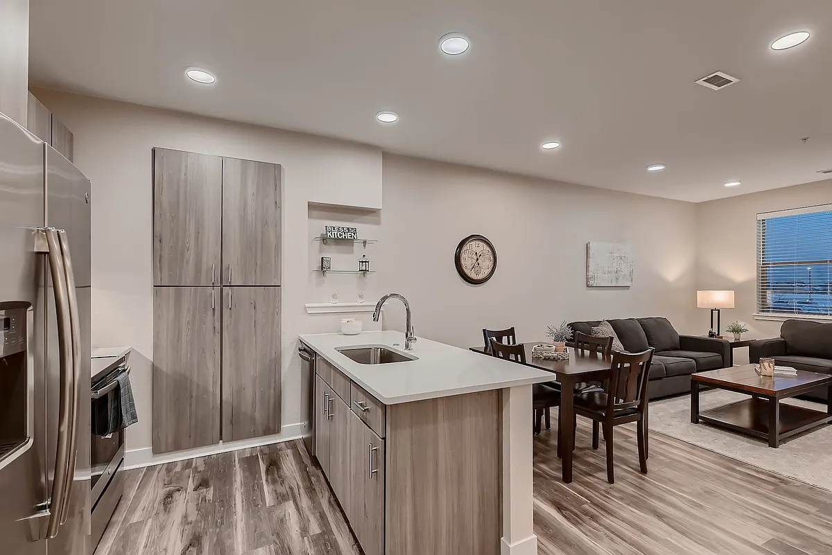 Building Photo - Eagle's Peak - 55+ Community