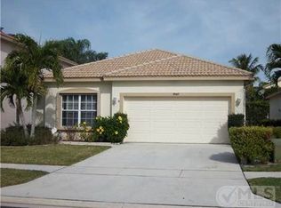 7547 Colony Lake Dr, Boynton Beach, FL 33436