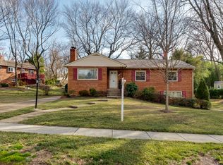 3149 Patrick Henry Dr, Falls Church, VA 22044
