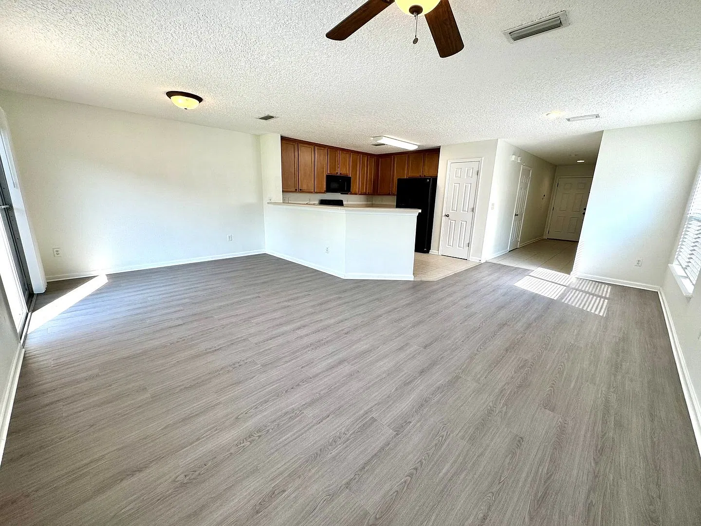 Large 1817 Sqft 3br/2.5ba Fleming Island Plantation Townhome W/ Loft — Photo 4