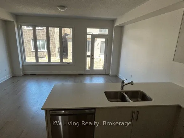 31 Bermondsey Way, Brampton, ON