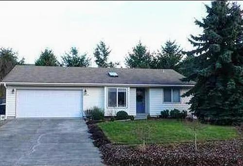 6008 Armour Loop SE Photo 1