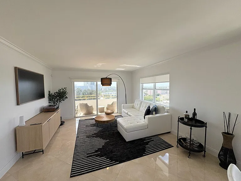 1630 N Ocean Blvd #1115 — Photo 10