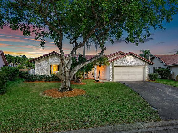2nd image of 651 NW 111th Way