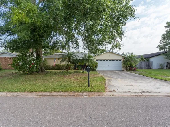 60 Coral Dr, Safety Harbor, FL 34695