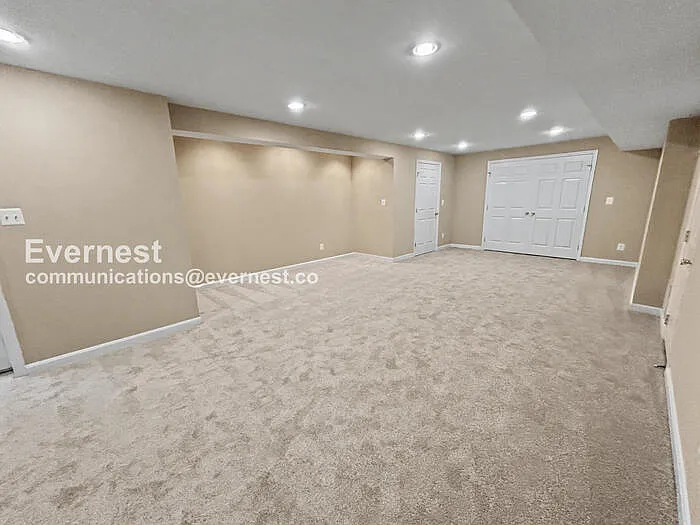 8 Sarrington Ct — Photo 12