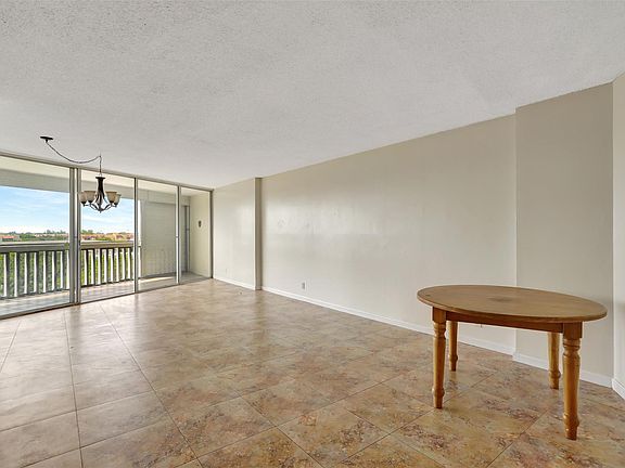3rd image of 6921 Environ Blvd APT 6O