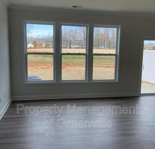 431 Yellow Fox Rd — Photo 15