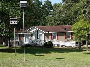 377 Oakwood Ln, Trinity, TX 75862