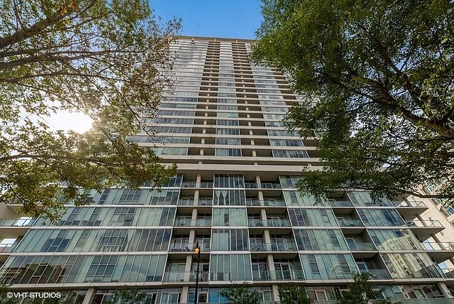1st image of 1720 S Michigan Ave APT 1612