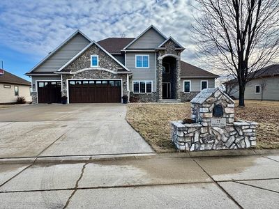 21 Venetian Dr, Clear Lake, IA, 50428