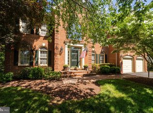 20448 Swan Creek Ct, Sterling, VA 20165