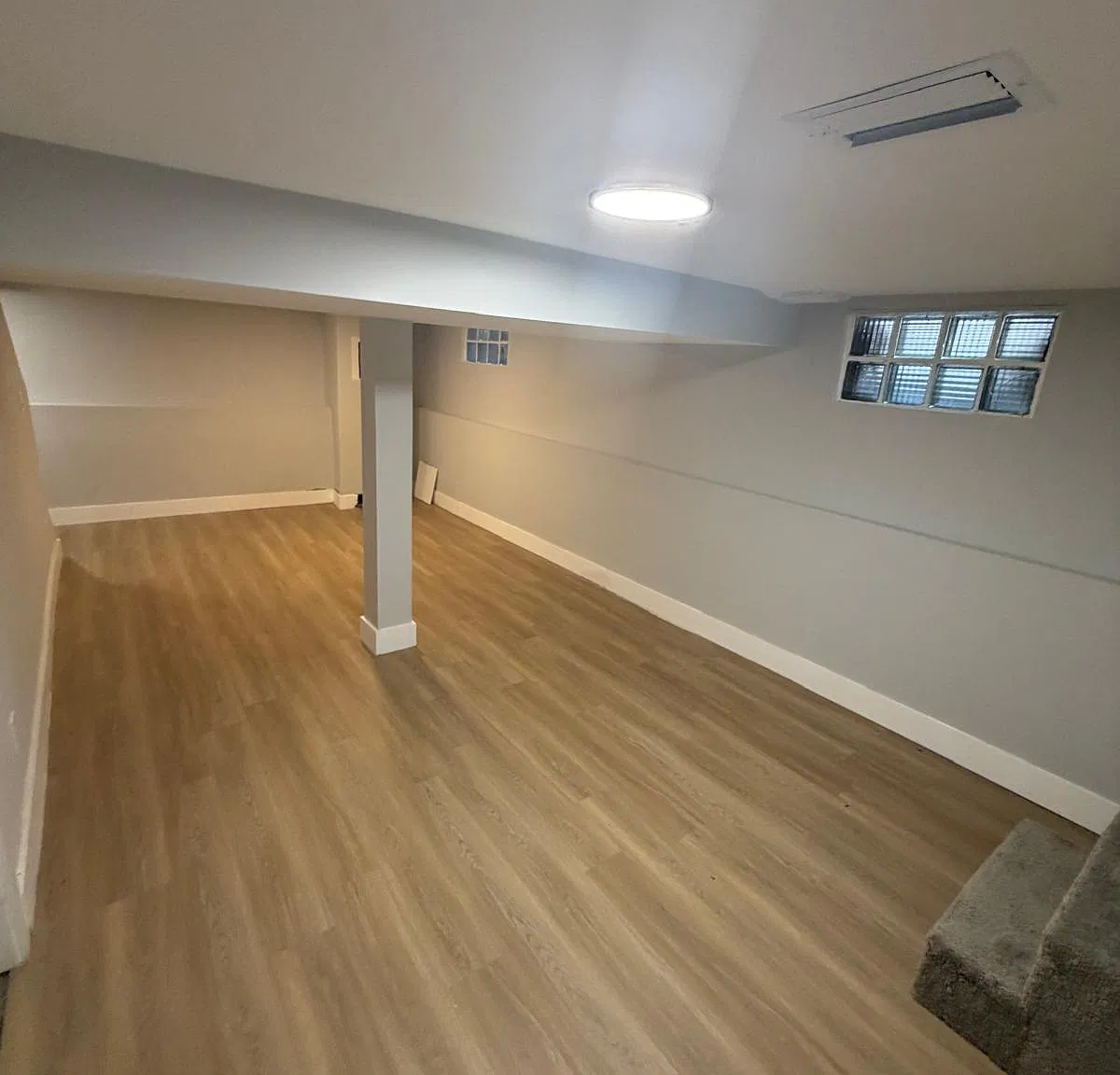 3 bed, $4,000 — Photo 1