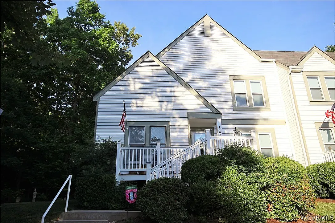 2 bed, 1651 sqft, $1,975 — Photo 1