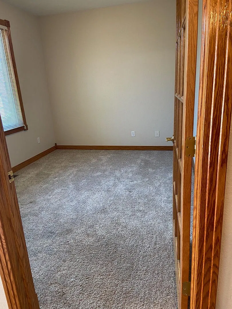 3153 S. Kimbrough Ave — Photo 4