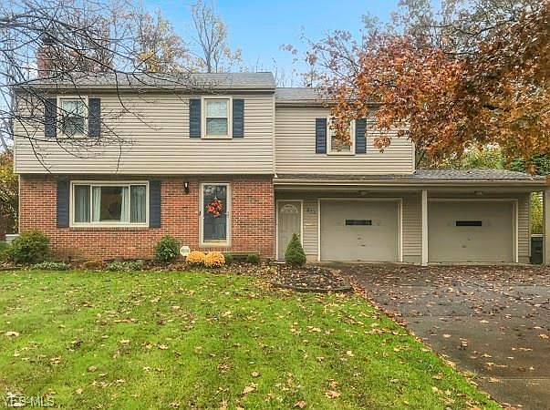 1st image of 833 Edenridge Dr