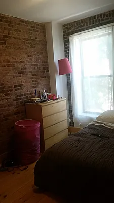 Rented by Land Line Realty Group LLC | media 15