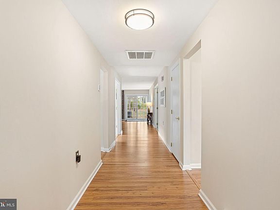 2nd image of 61 Finchley Ct