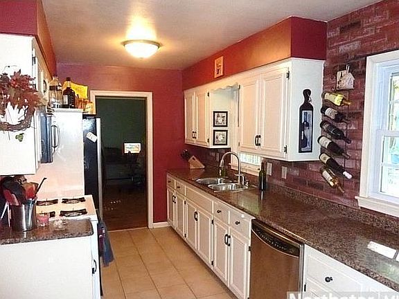 3rd image of 6124 Zenith Ave S