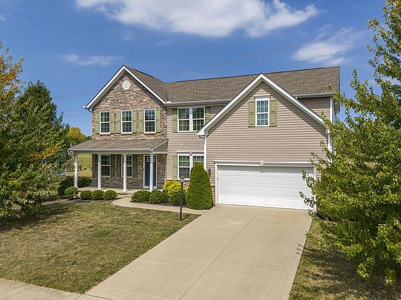 2nd image of 2861 Abbey Knoll Dr