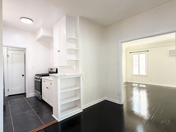 4th image of 201 S Alexandria Ave APT 103