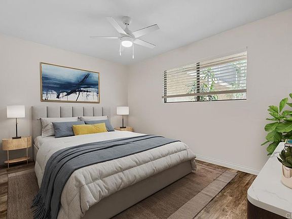 4th image of 634 8th St APT 4