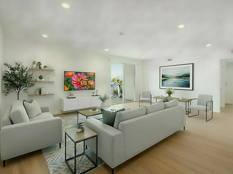 The Peake Apartments — Photo 41