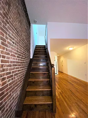 Rented by City Connections Realty | media 45