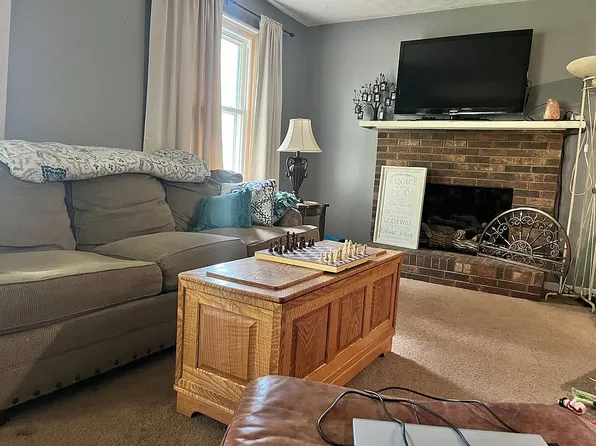 478 Stoney Gardens Ct, Hendersonville, NC 28791