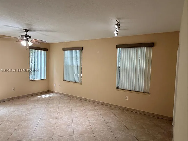 6640 W Sample Rd #6640 — Photo 22