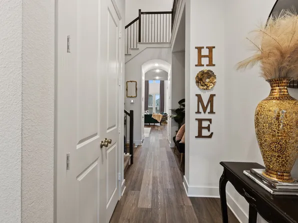 1124 Queensdown Way, Forney, TX 75126