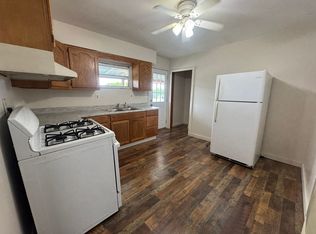 3528 & 1/2 Roseland Ave, Parkersburg, WV 26104
