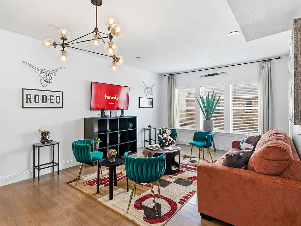 1802 Wentworth St #2-ID1542674P