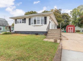 246 Thompson Ave, Middletown, NJ 07748