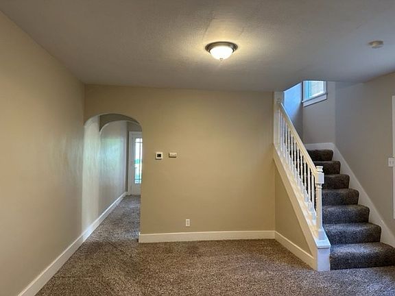 4th image of 204 W Granada Ave #B