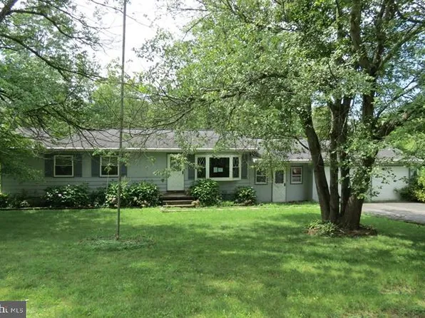 54 Gohl Rd, Linden, PA 17744